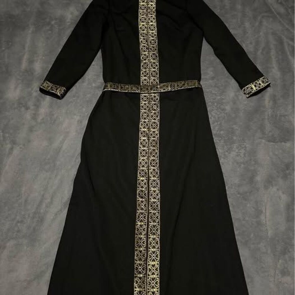 Vintage 1970s Caron Chicago Black/Gold Abaya Kaftan (RARE FIND)